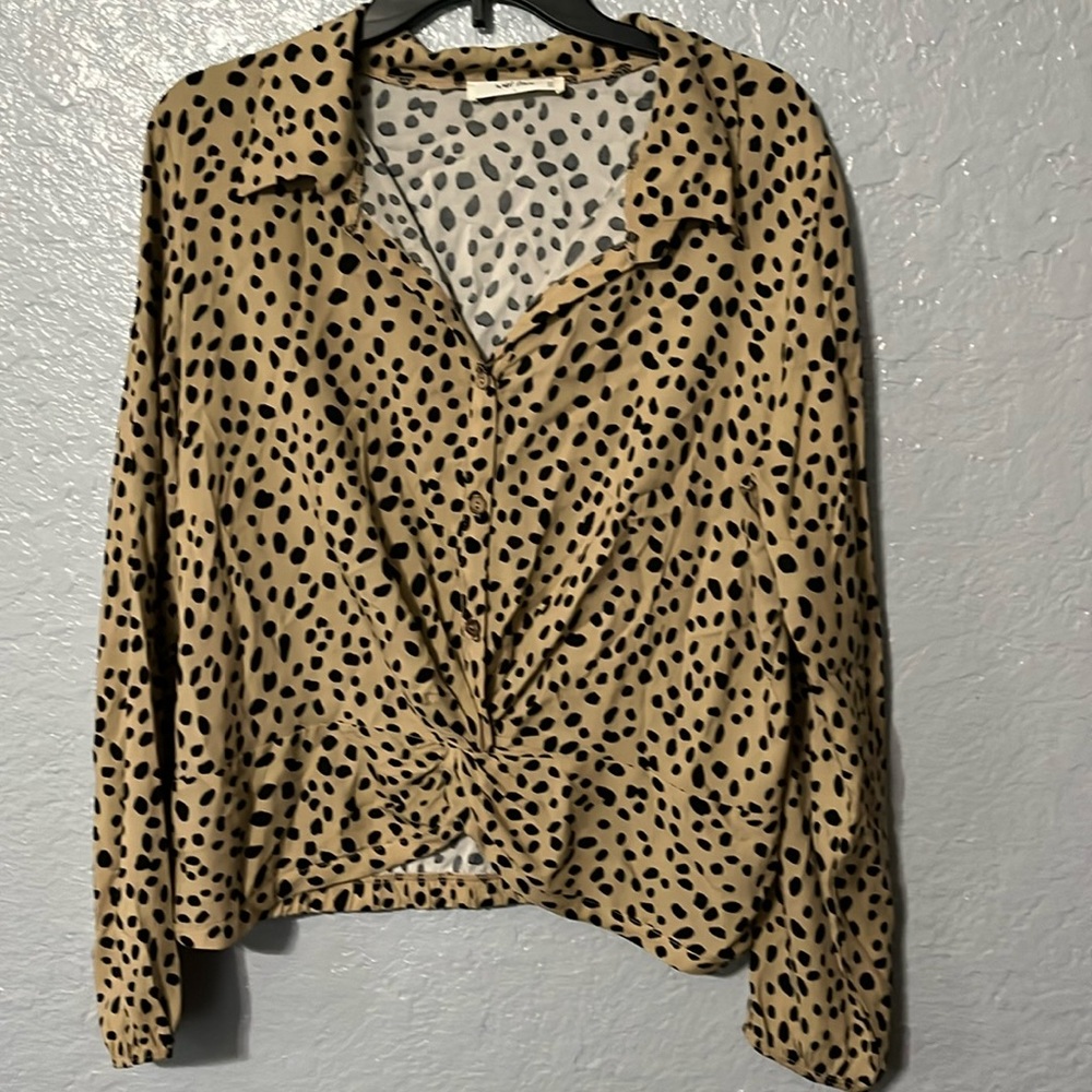 Woman shirt